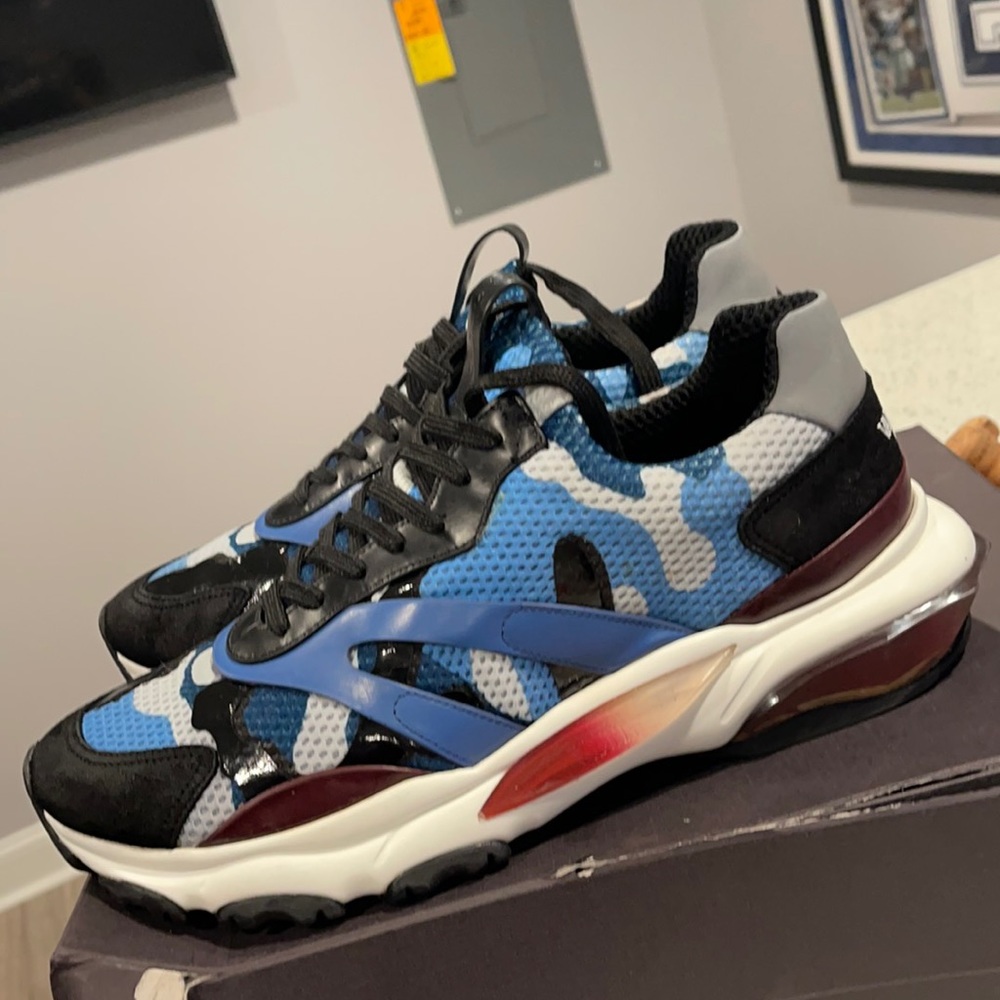 VALENTINO (GARAVANI) SNEAKERS